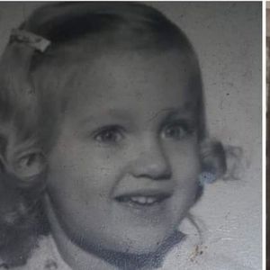 Meet your Posher, Dena